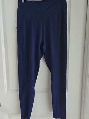 Women's High-Waist Navy Leggings with Side Pockets